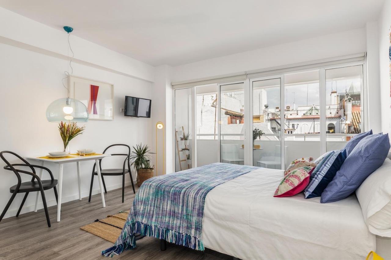 Pop Art, Apartamento De Diseno En Arenal 303 Con Terraza Севилья Экстерьер фото
